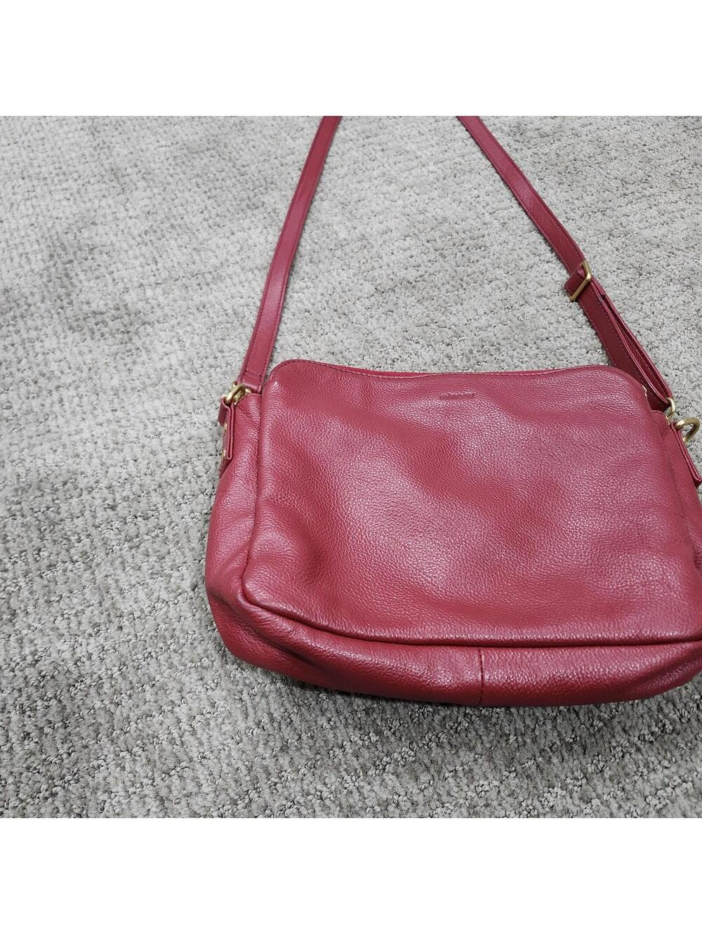 Minooy Red Leather Crossbody Bag Size Medium - Picture 7 of 14